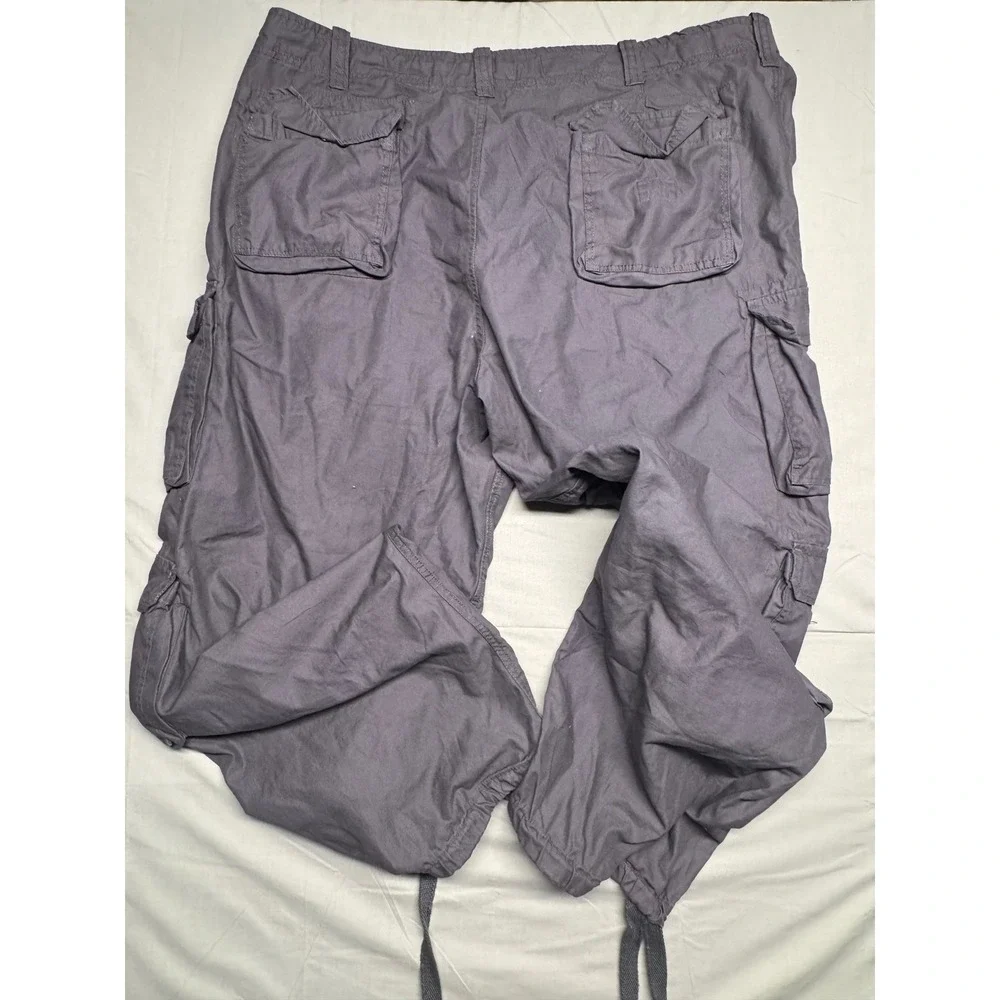 Men's Gray Cargo Pants with Multiple Utility Pockets